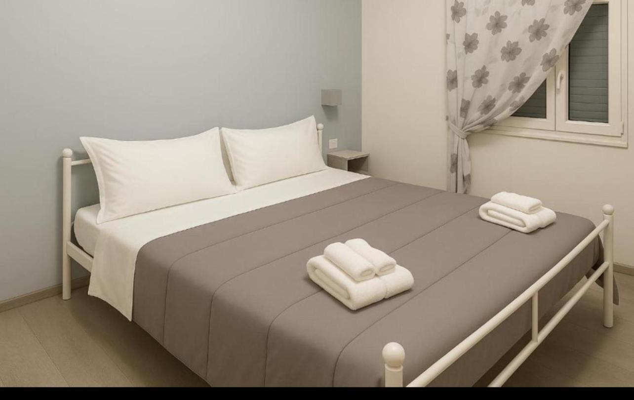 Apartamento La Dimora Di Antonietta Nápoles Exterior foto